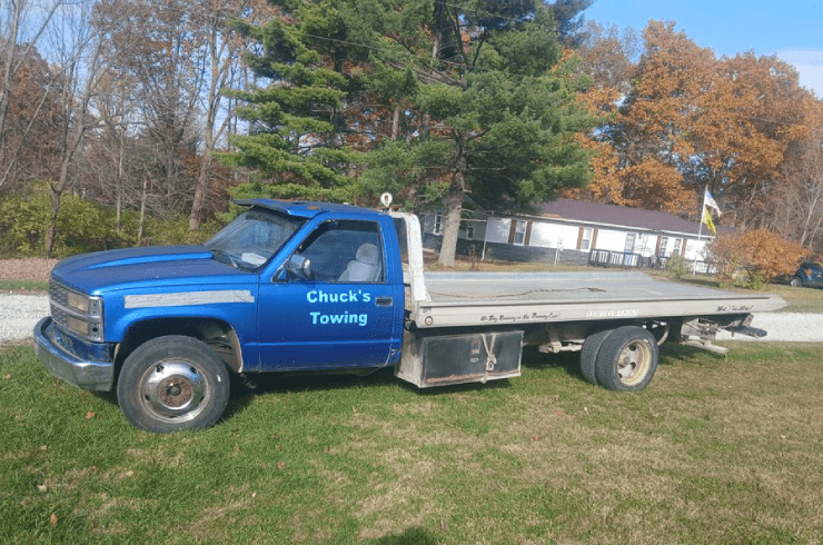 Chucks Towing